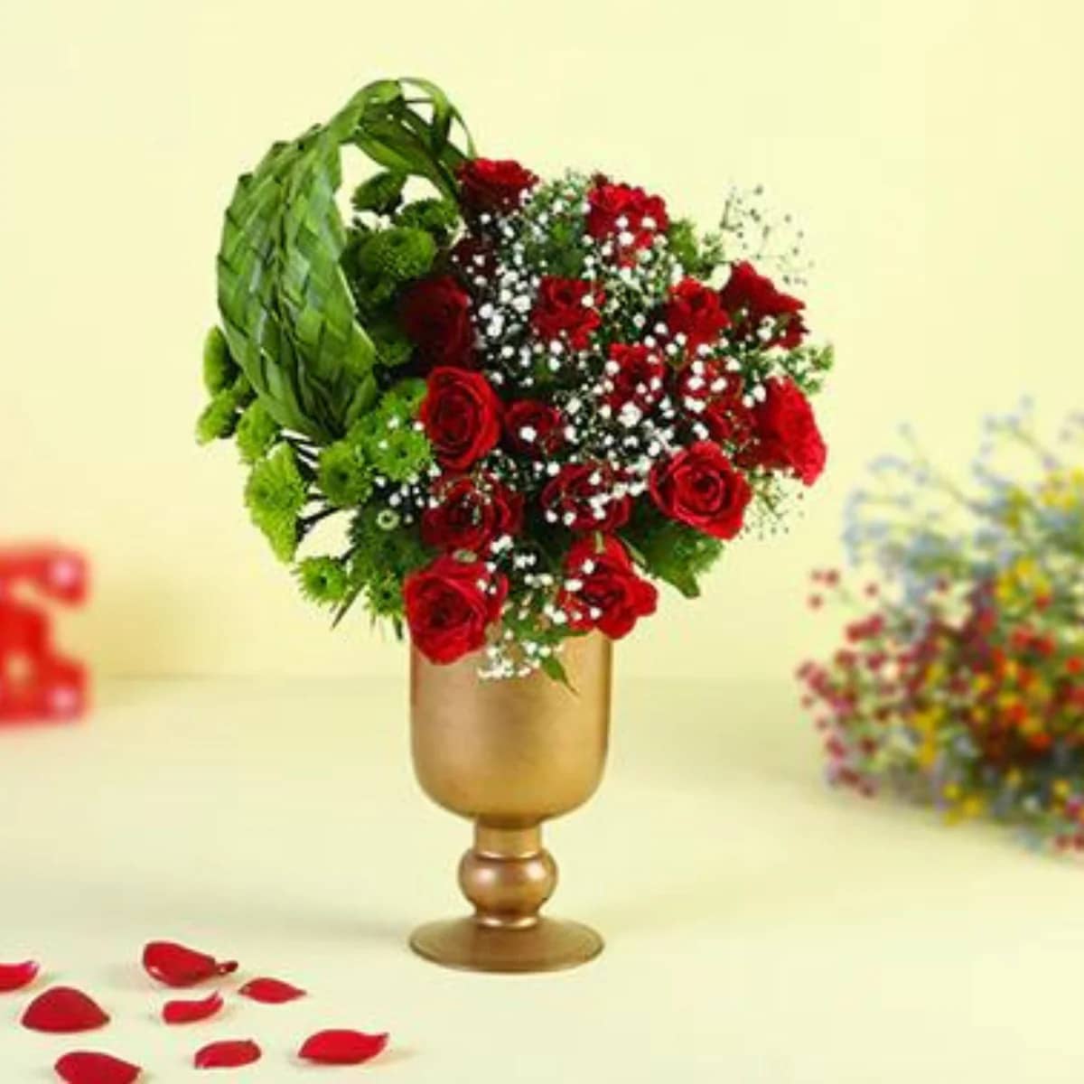 Red Roses Golden Vase - Perfect Red Roses Bouquet for Every Occasion