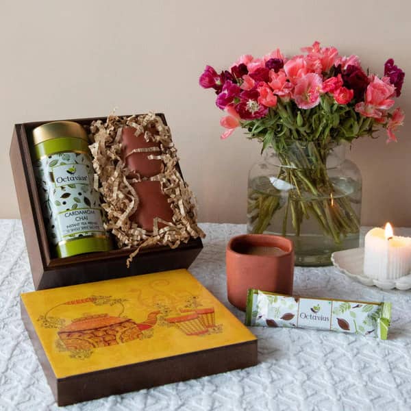 Rakhi Hamper - Unique Rakhi Gifts for Sister